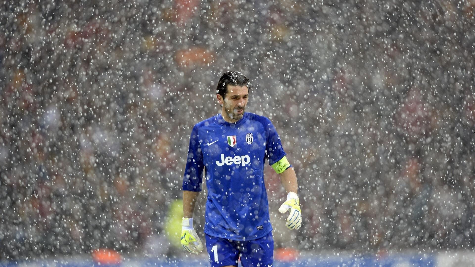 CBA季后赛激战正酣 辽宁队力克广东队挺进总决赛